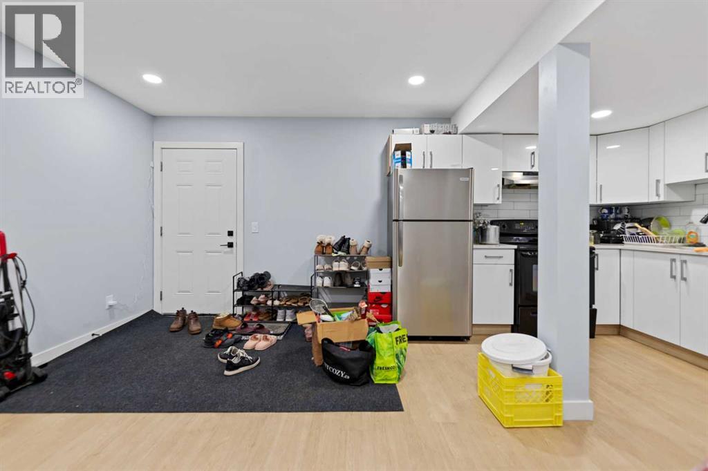 Single Family House 4 Level for Sale in  Martin Crossing Grove NE Martindale Calgary 