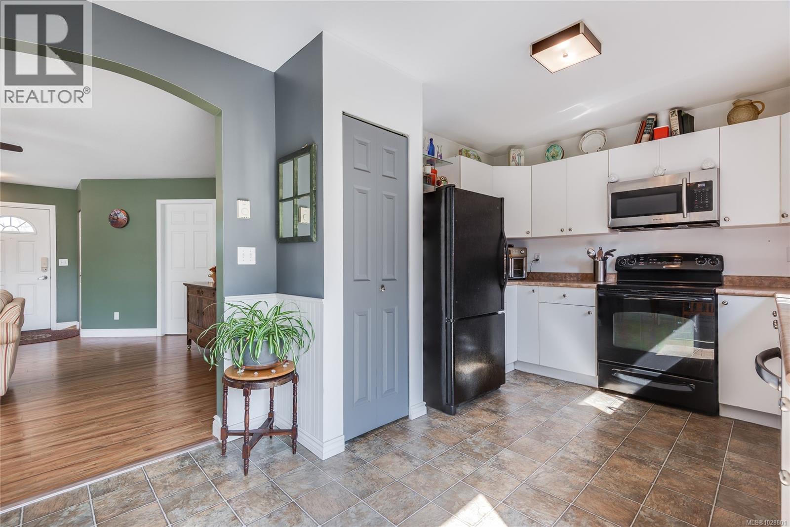 225 Larwood Rd - 15