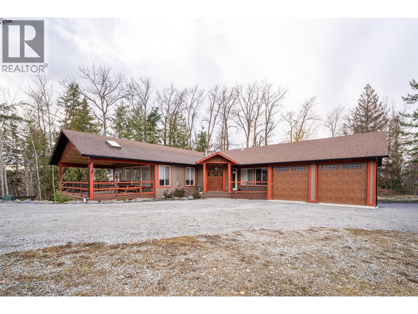  6440 Okanagan Avenue Southeast, Salmon Arm