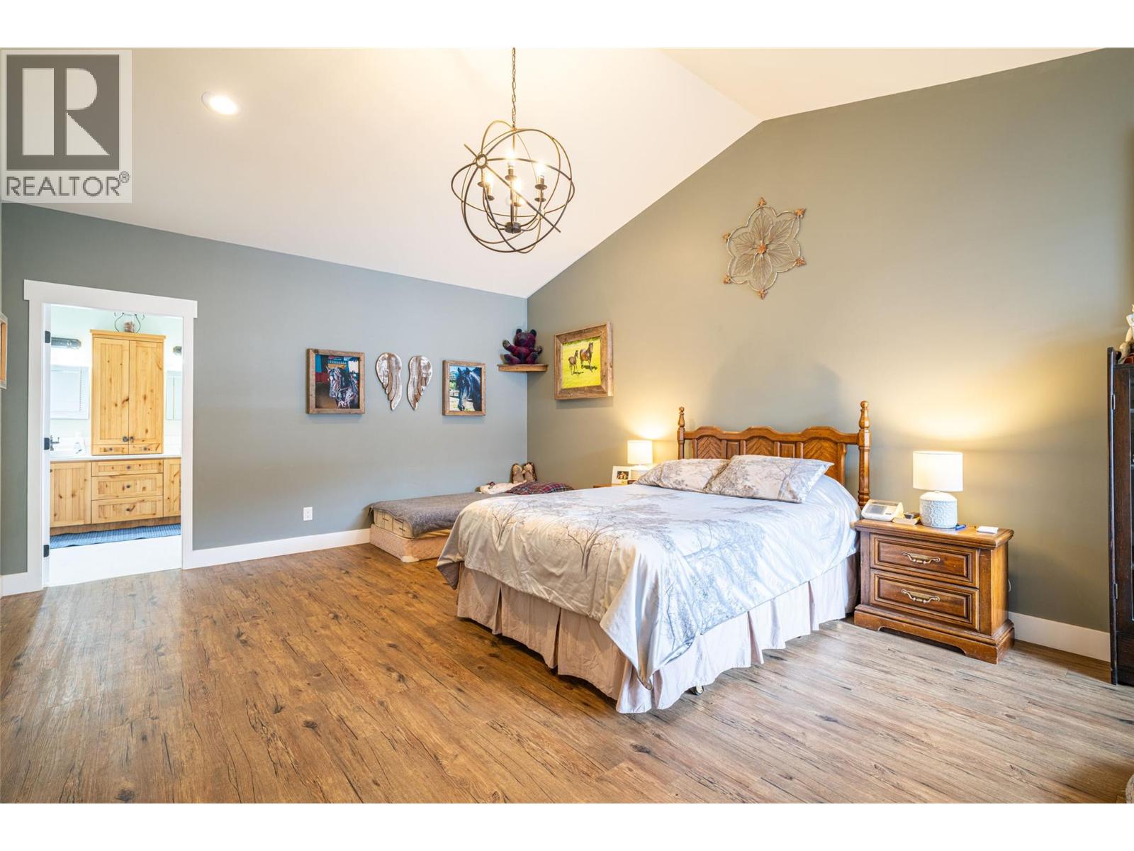  6440 Okanagan Avenue Southeast, Salmon Arm