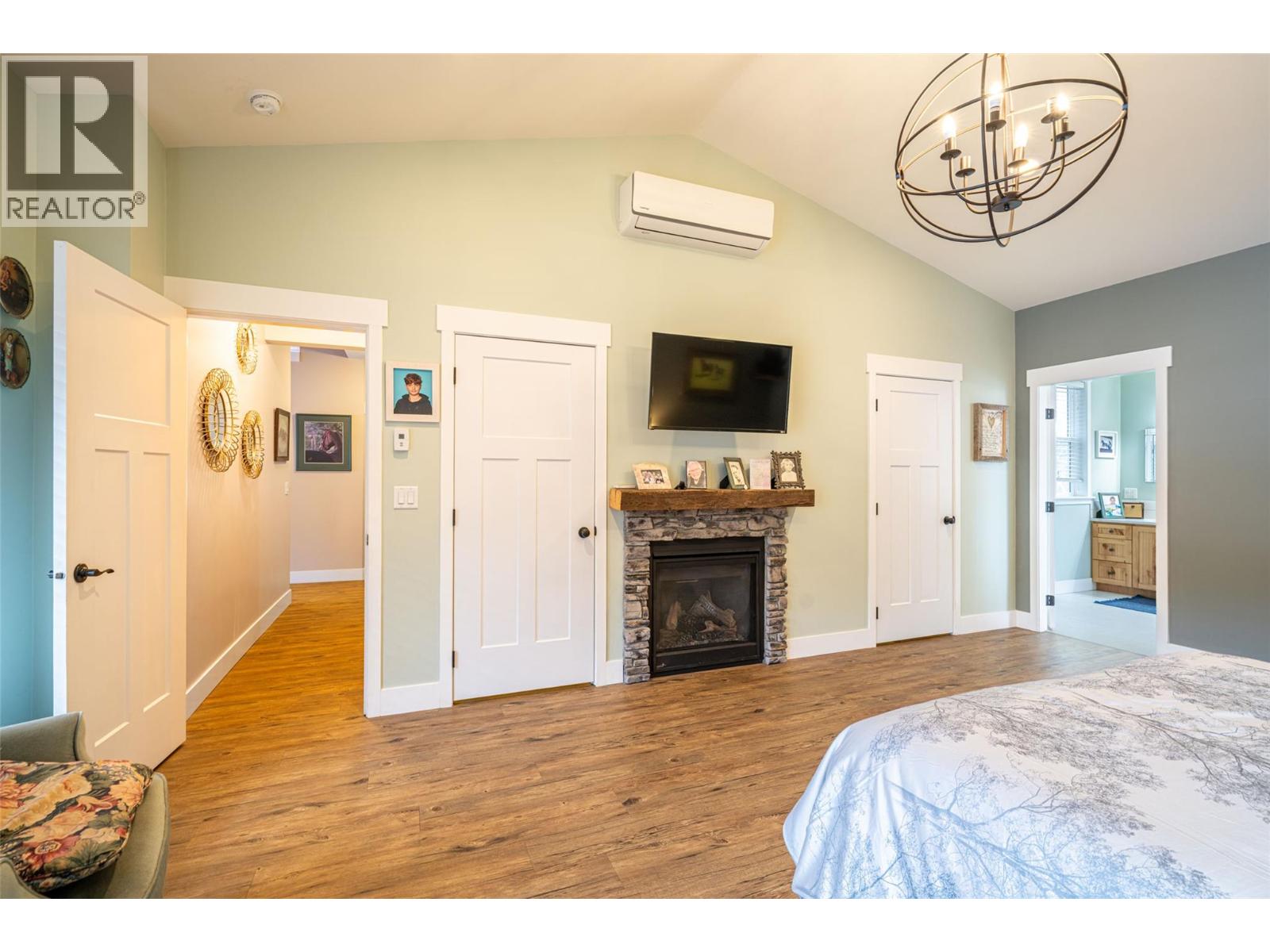  6440 Okanagan Avenue Southeast, Salmon Arm