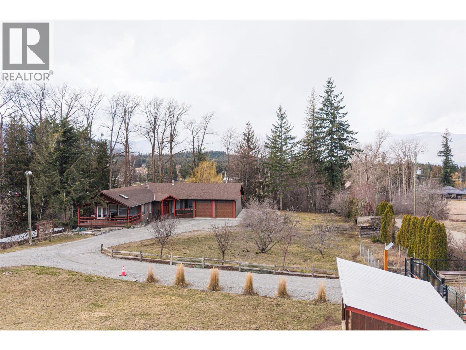  6440 Okanagan Avenue Southeast, Salmon Arm