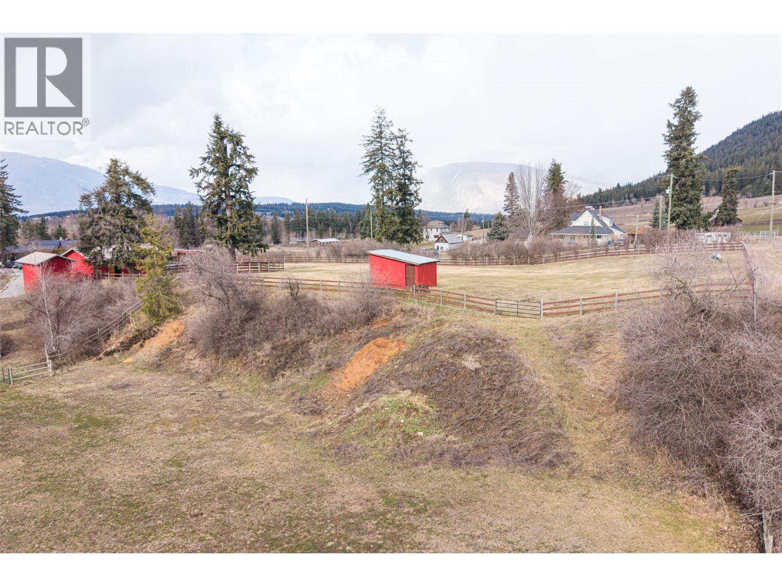  6440 Okanagan Avenue Southeast, Salmon Arm