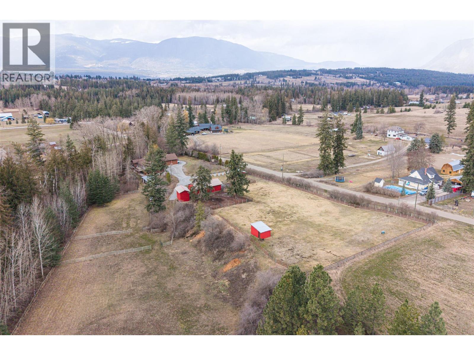  6440 Okanagan Avenue Southeast, Salmon Arm