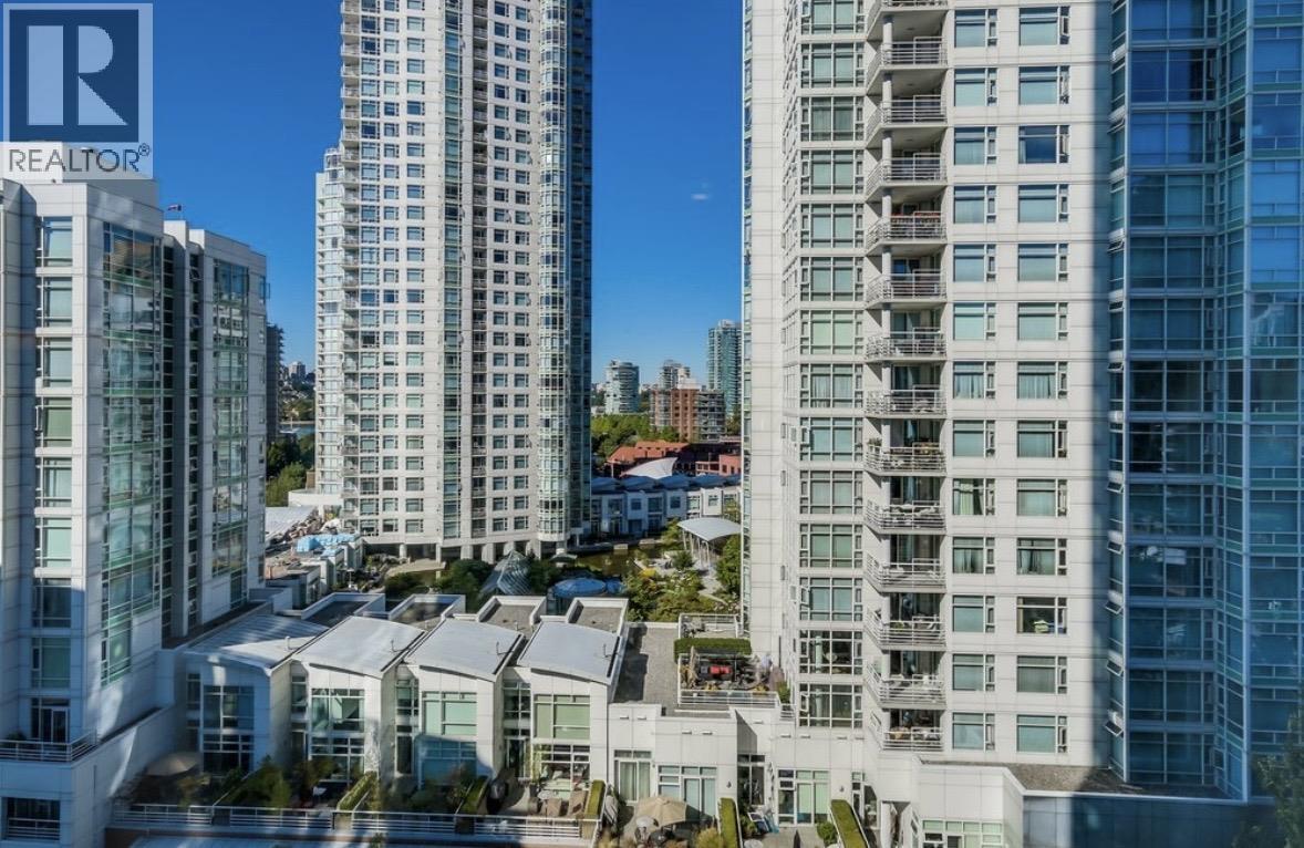 1101 193 AQUARIUS MEWS, Vancouver