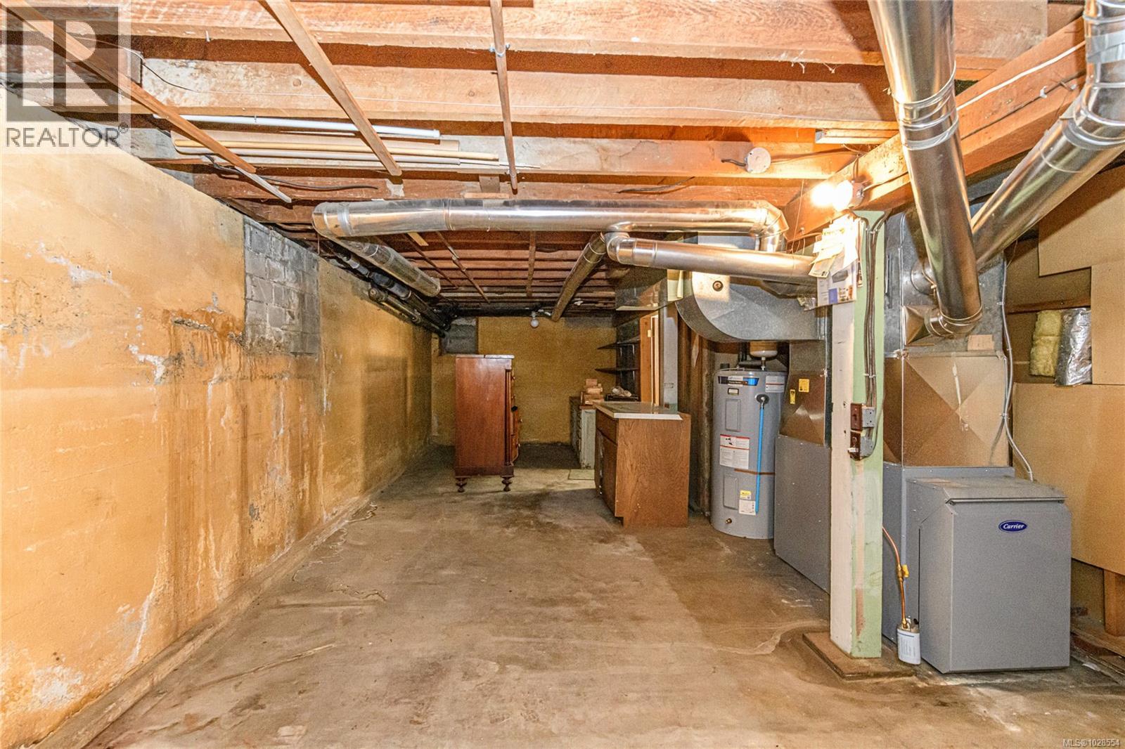 1254 Burnside Rd W - 21