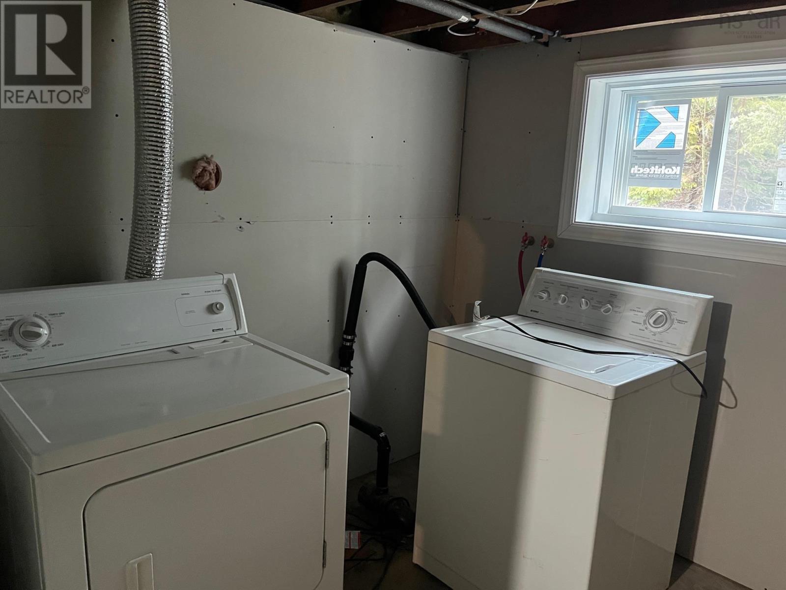 Property 38 of 48 of 3615-3621 Gairloch road Union Centre NS Road