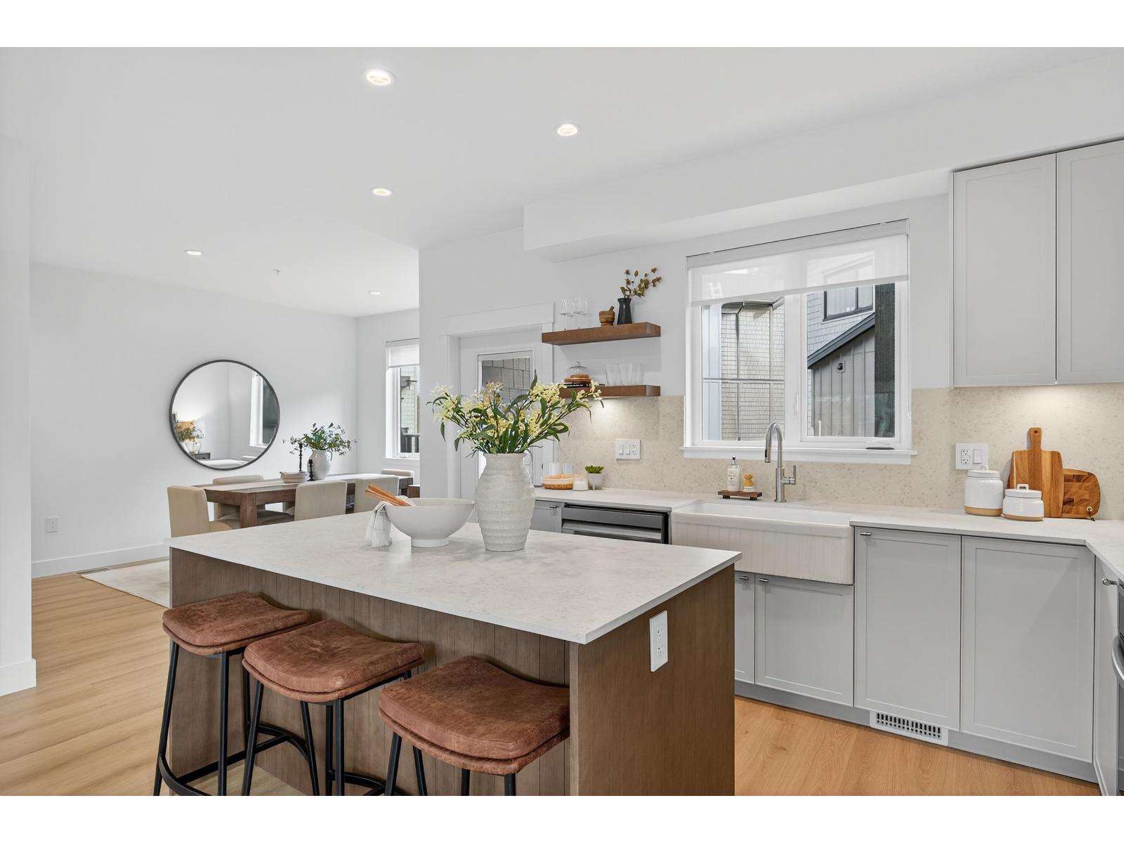 10 6828 208A STREET, Langley