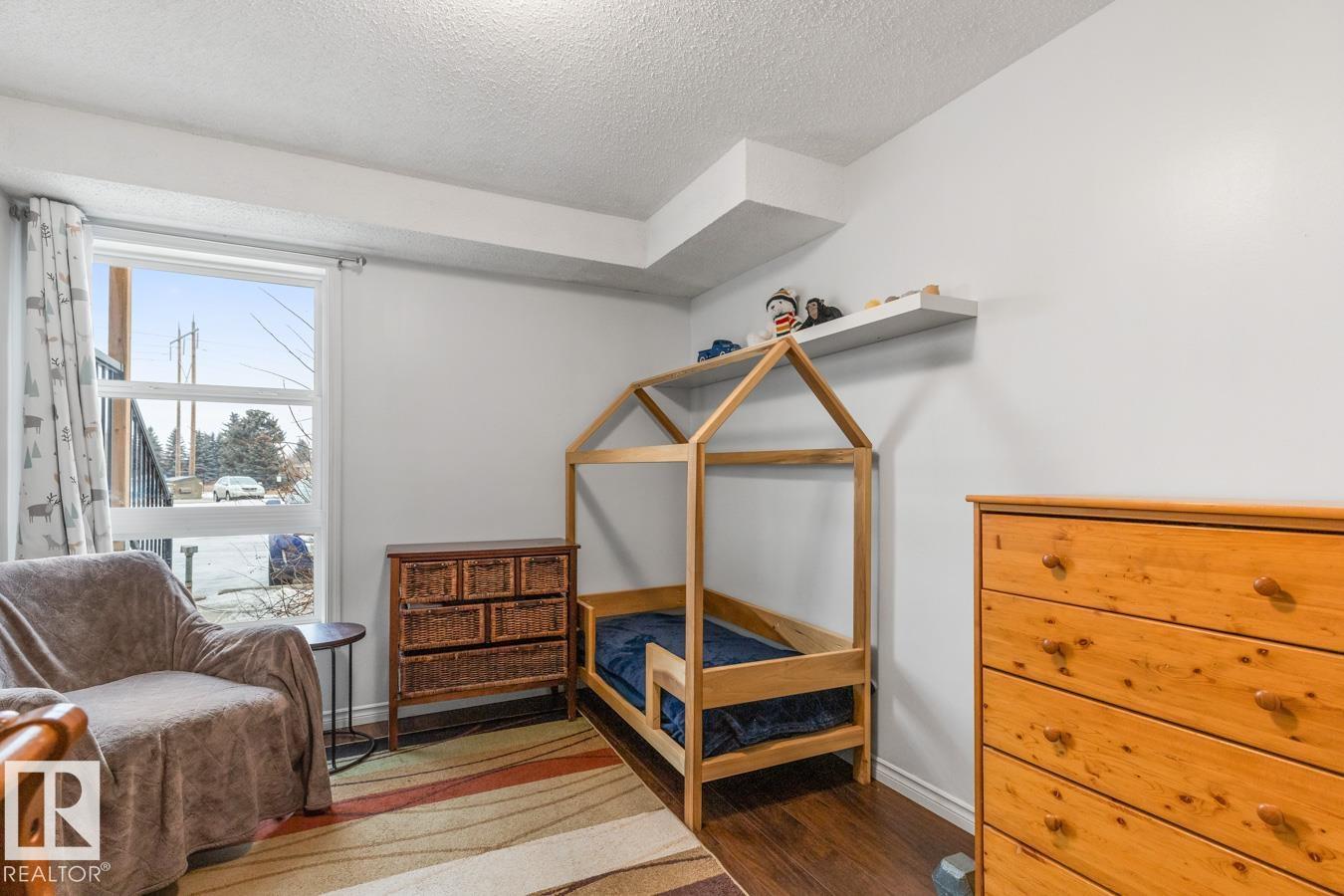 
          103 10528 29 AV NW
            <br/>
            <span>Edmonton</span>
            , 
            <span>AB</span>
             <span>T6J4J2</span>
         - Photo 12