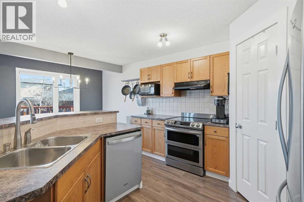 Single Family House for Sale in  Covewood Circle NE Coventry Hills Calgary 