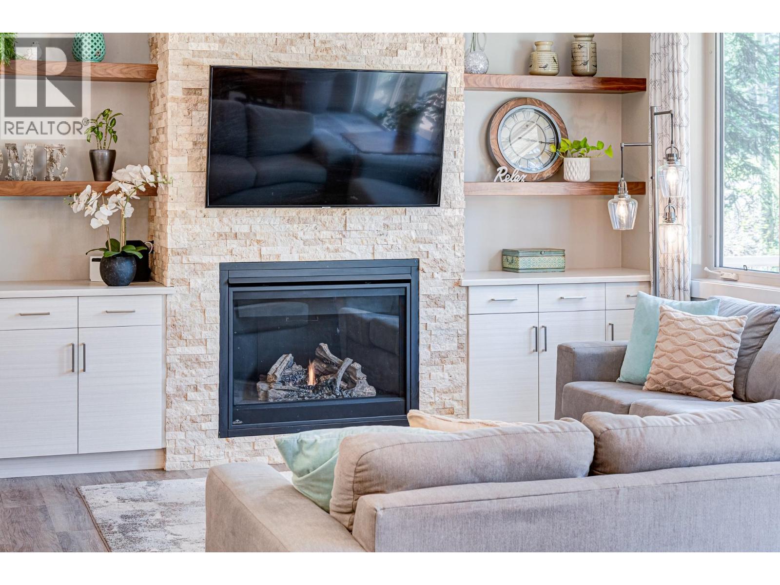 2041 Golden Eagle Drive, Sparwood