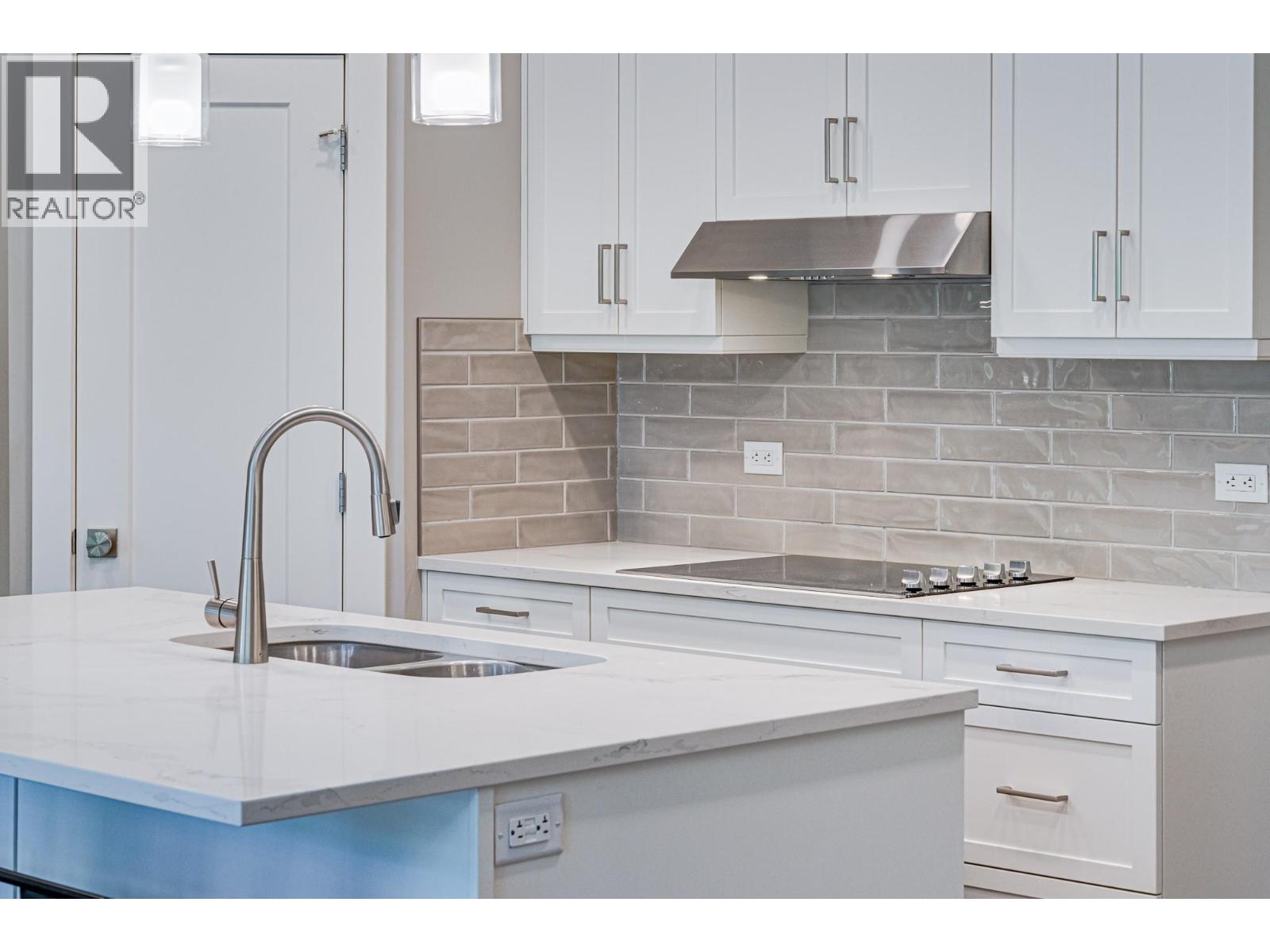 2041 Golden Eagle Drive, Sparwood