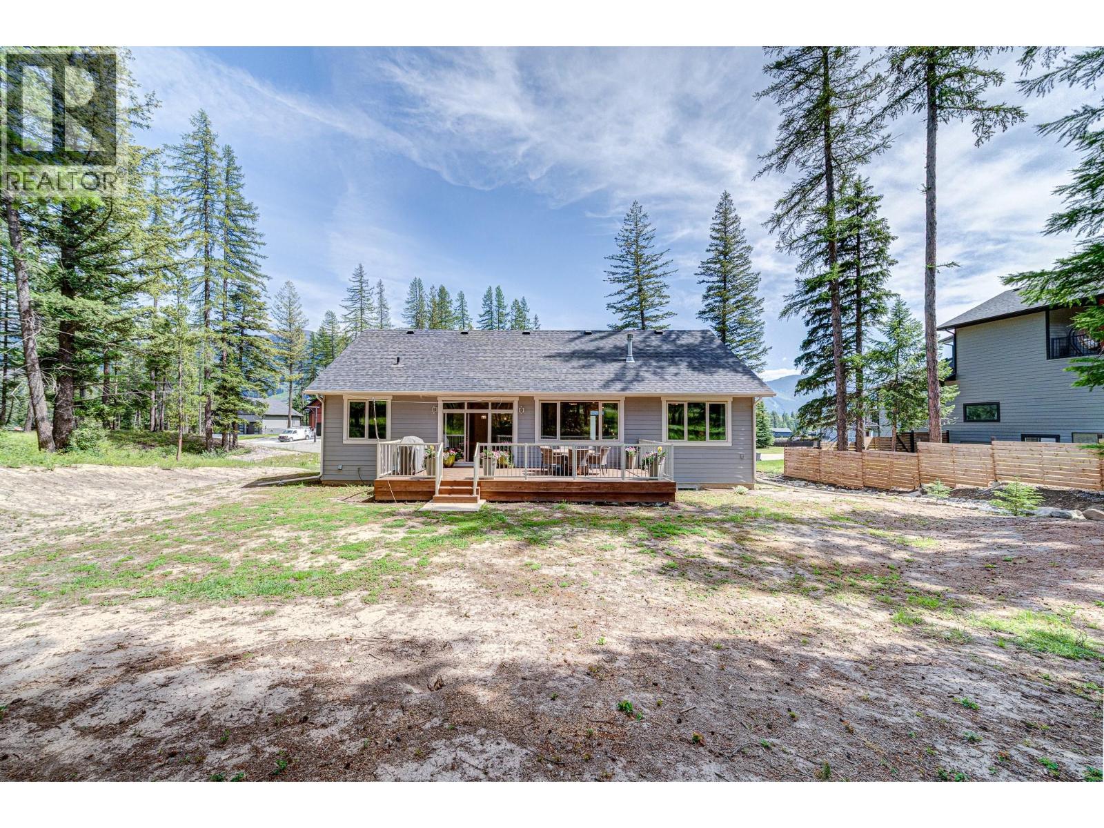 2041 Golden Eagle Drive, Sparwood