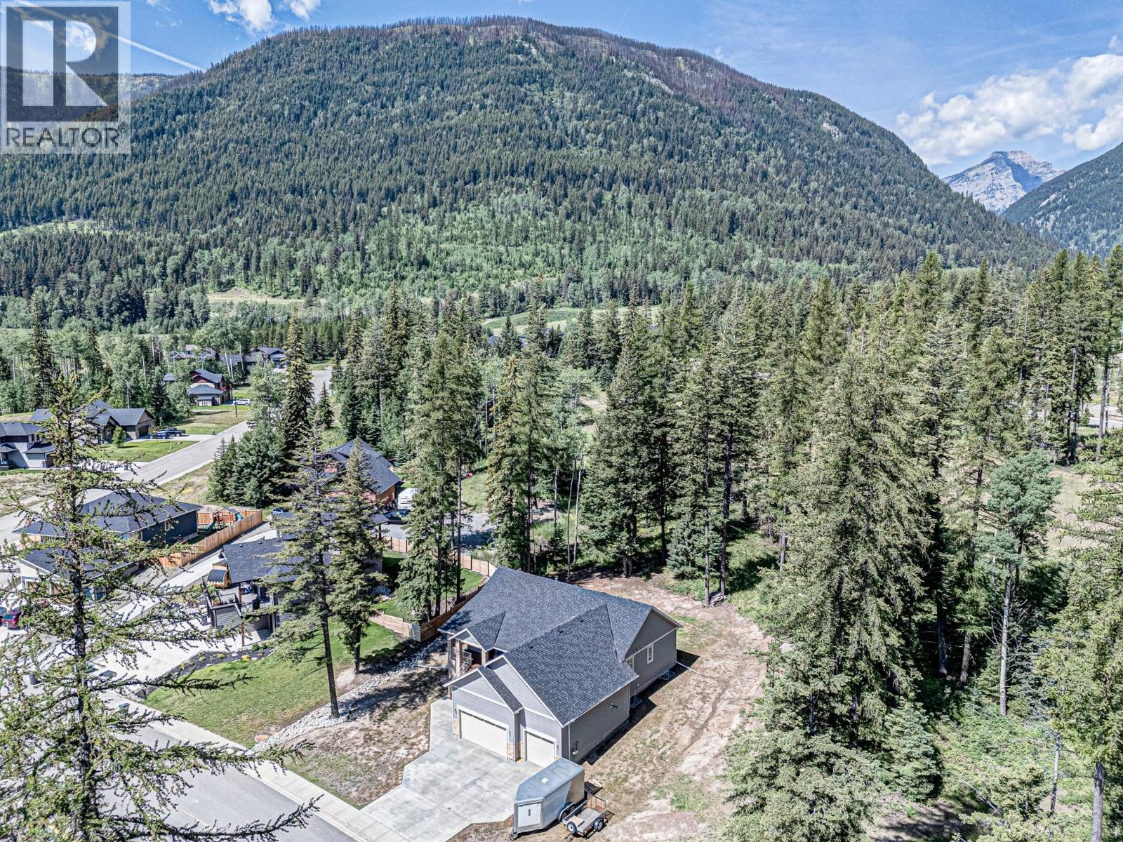 2041 Golden Eagle Drive, Sparwood