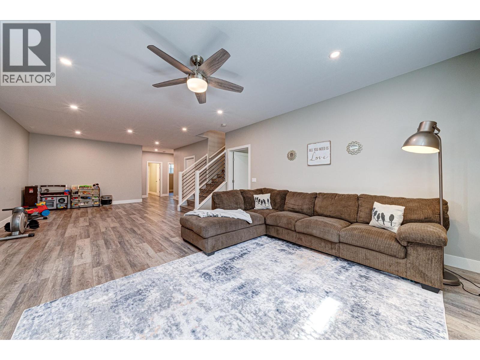 2041 Golden Eagle Drive, Sparwood