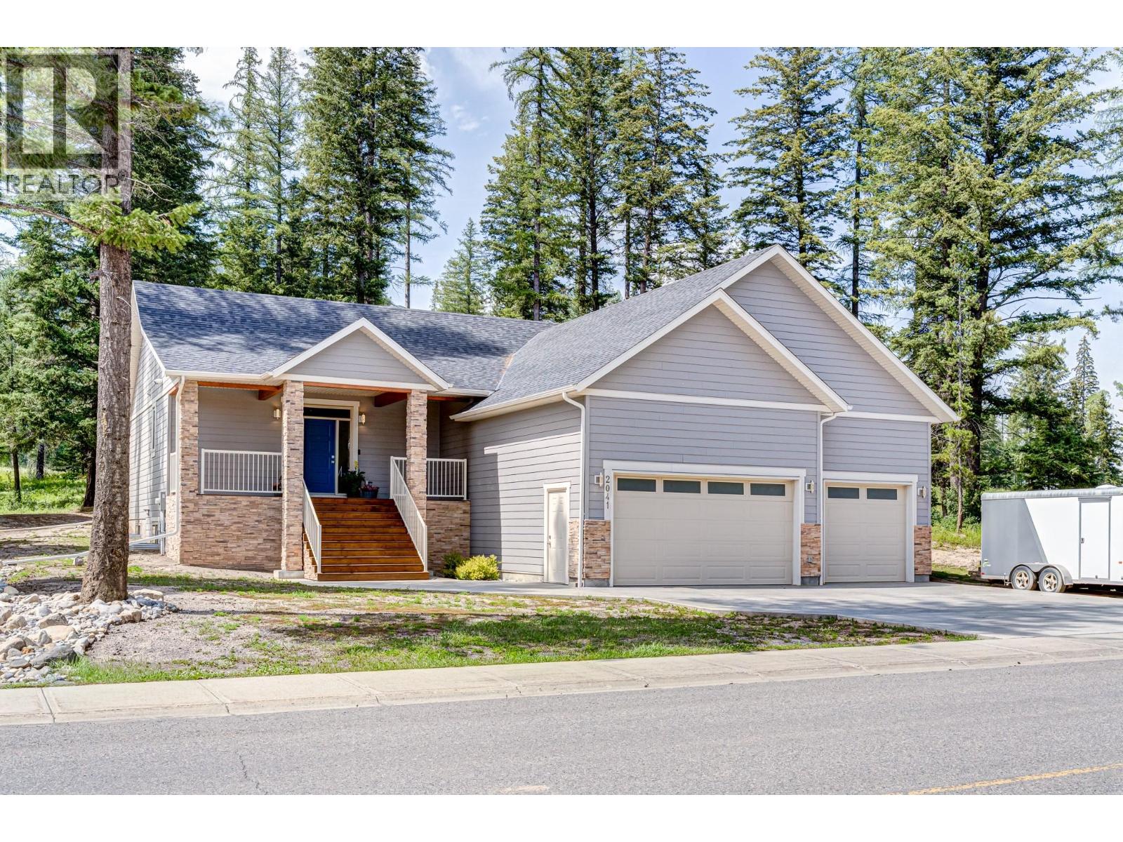 2041 Golden Eagle Drive, Sparwood