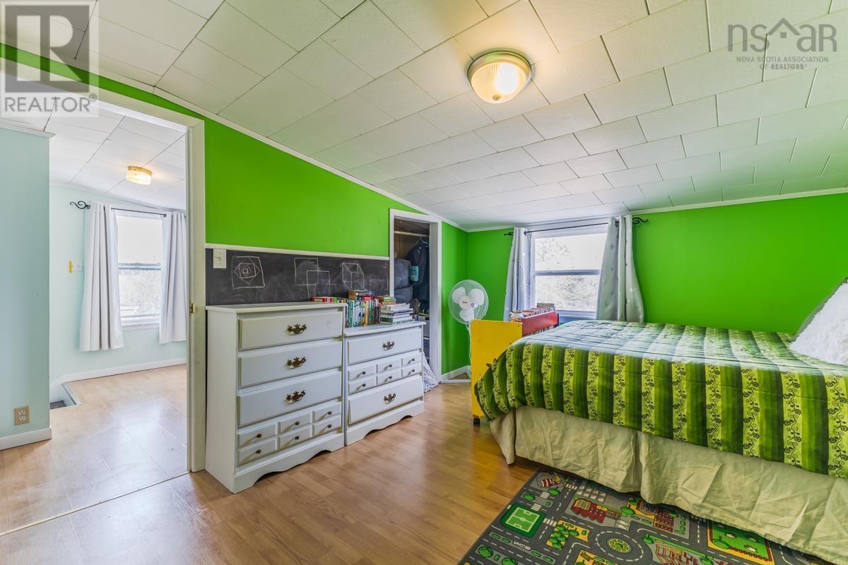 Property 9 of 31 of 17 LAKE Road