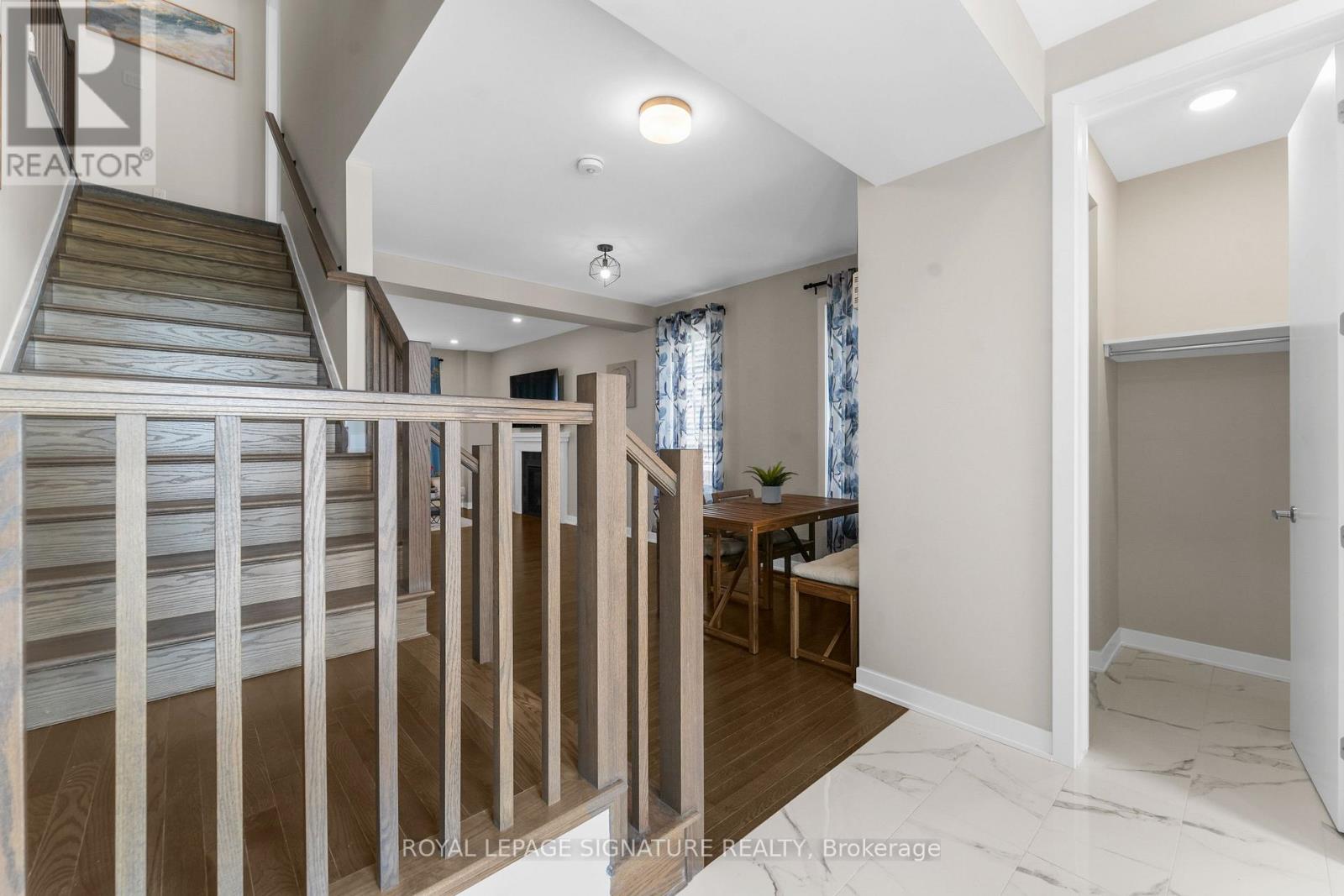 280 SAPLING GROVE S - 16
