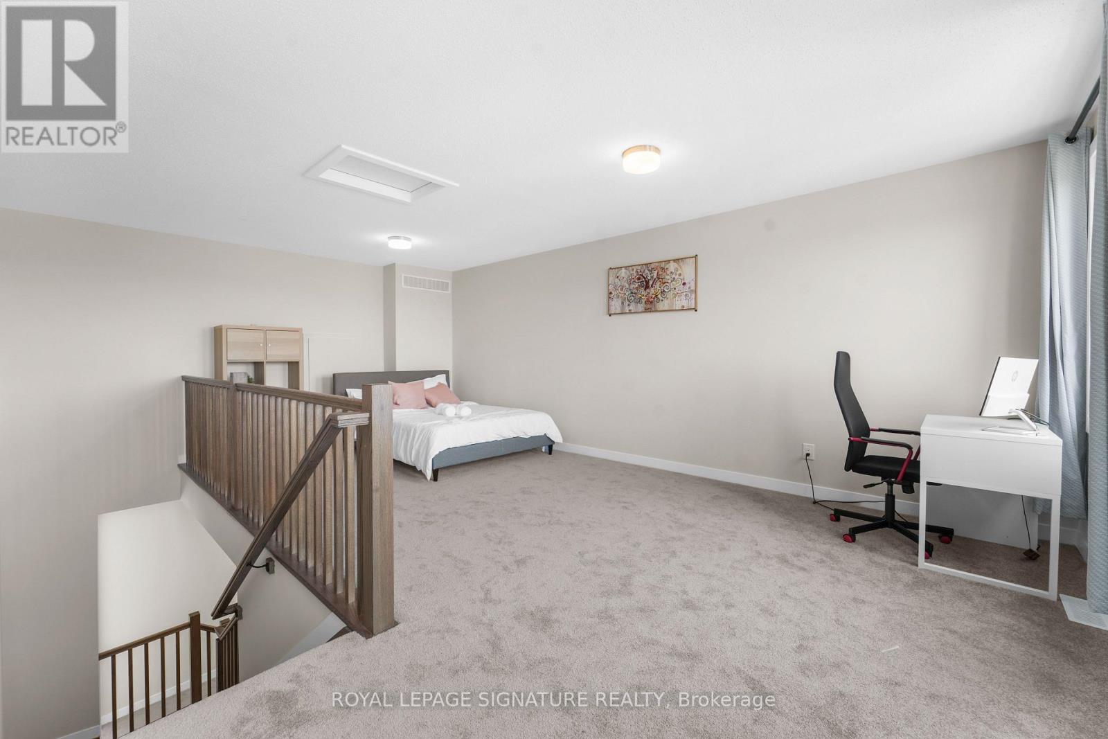 280 SAPLING GROVE S - 30