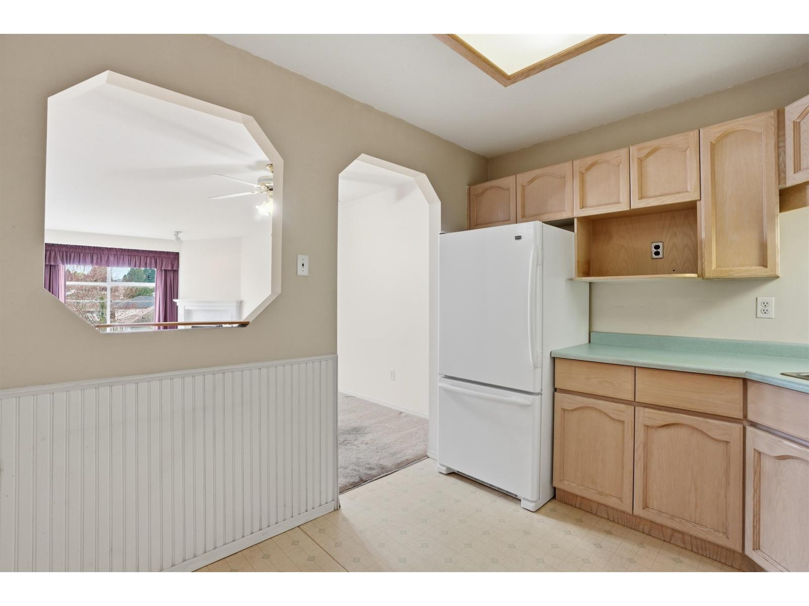 305 2410 EMERSON STREET, Abbotsford