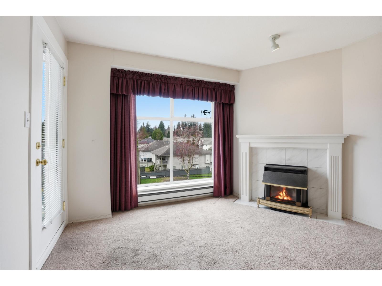 305 2410 EMERSON STREET, Abbotsford