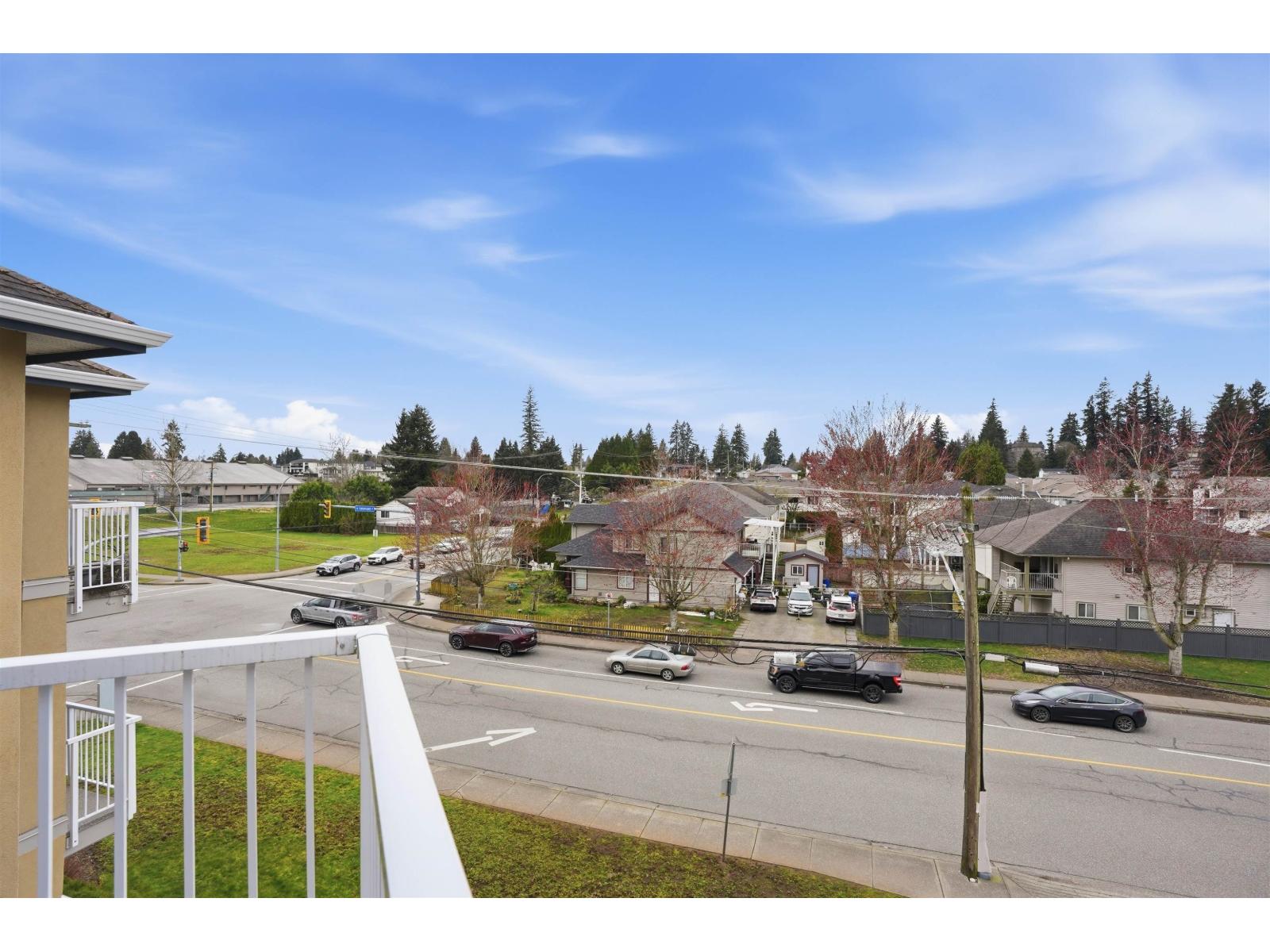 305 2410 EMERSON STREET, Abbotsford