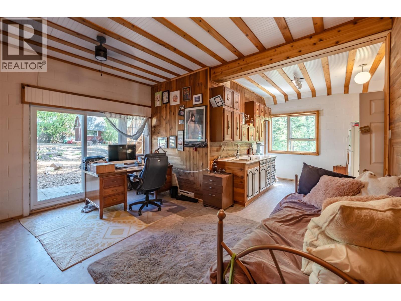 2636 11th Street, Olalla