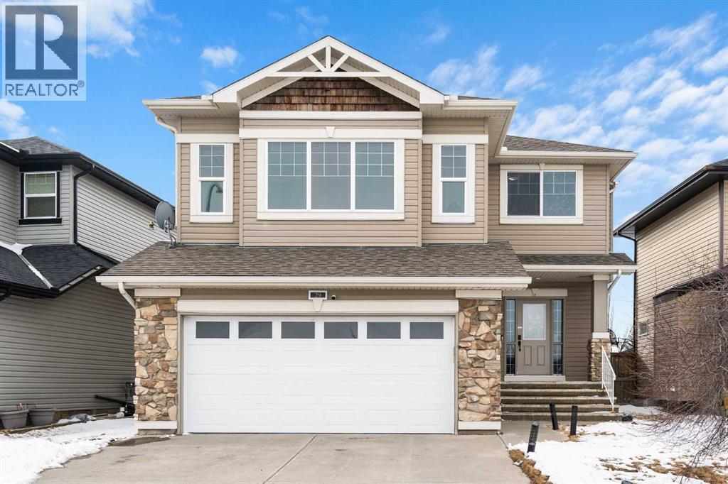 Single Family House for Sale in  Royal Birkdale Drive NW Royal Oak Calgary 