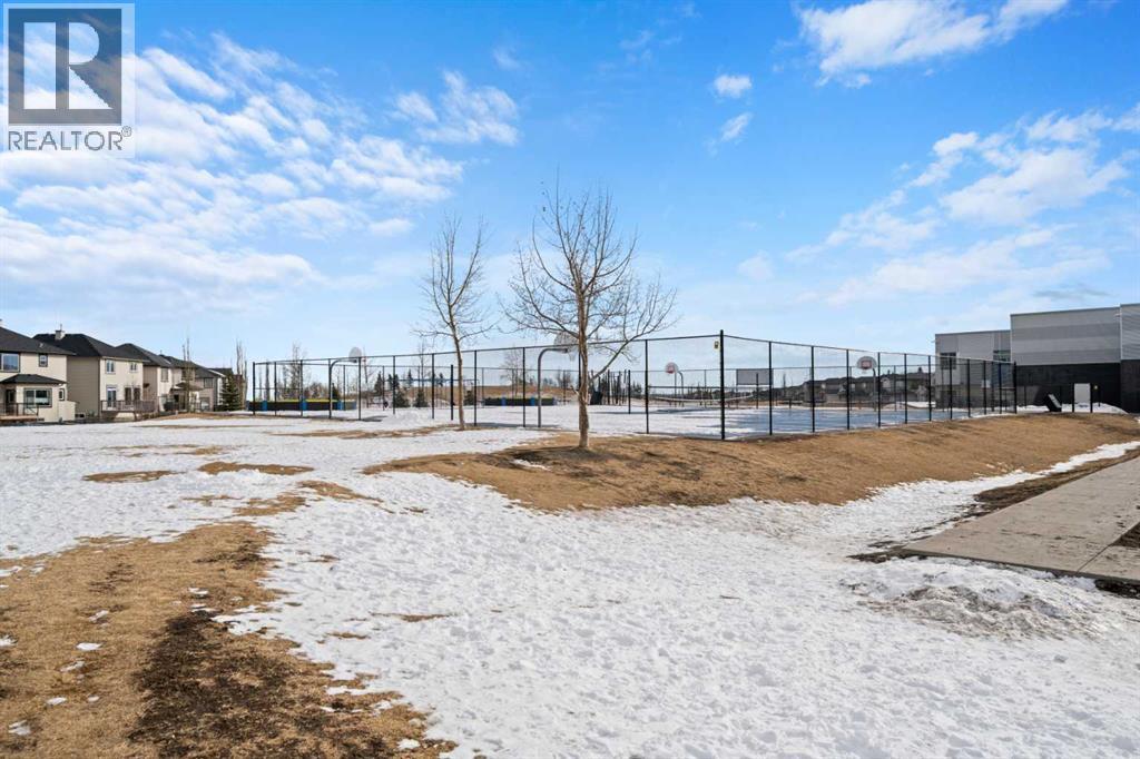 Single Family House for Sale in  Royal Birkdale Drive NW Royal Oak Calgary 