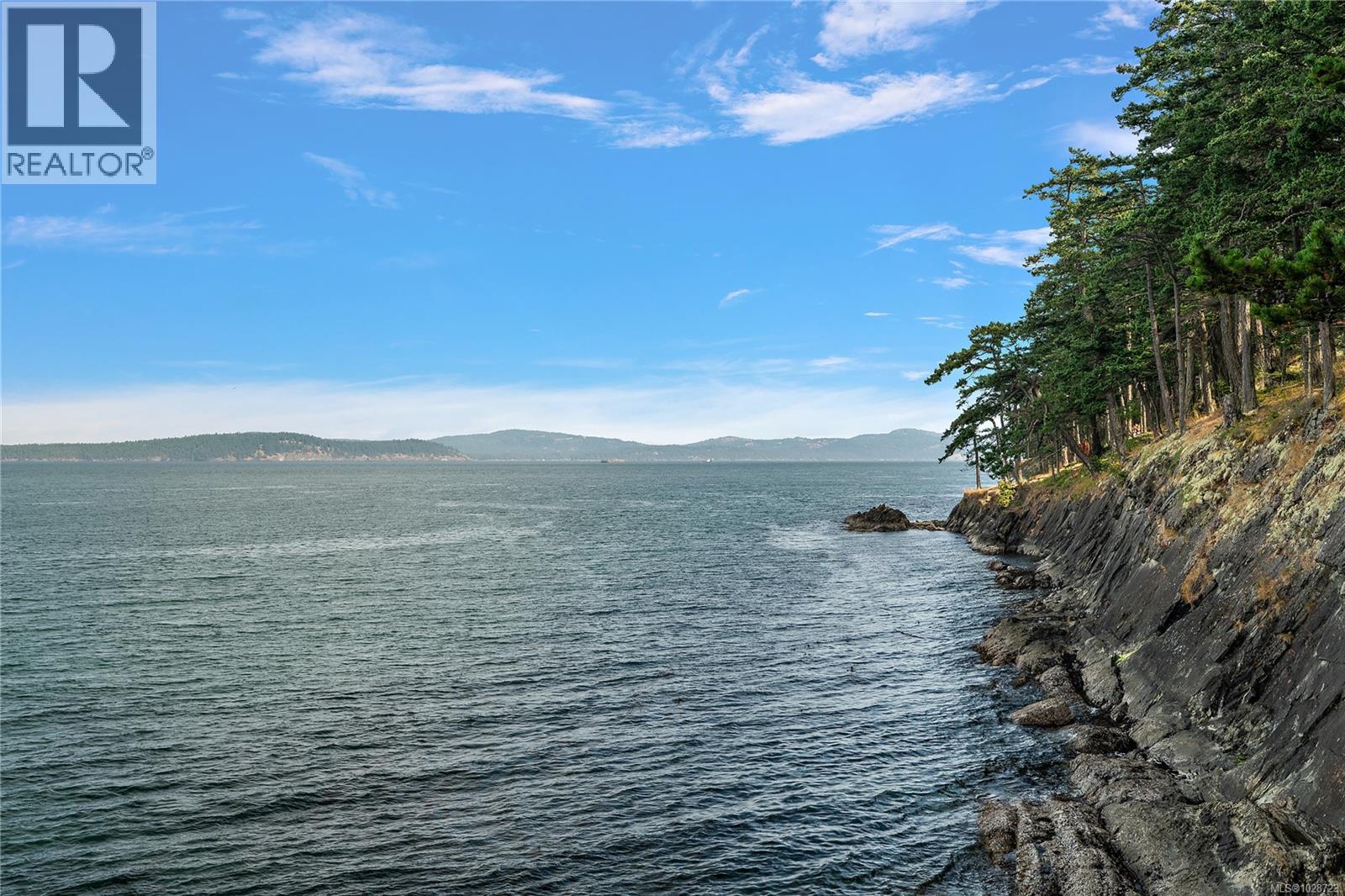  1324 Greenleaf Lane, Sidney Island