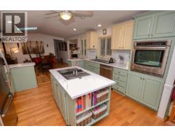 85 7583 Central Saanich Rd, Central Saanich, BC V8M2B6 Photo 11
