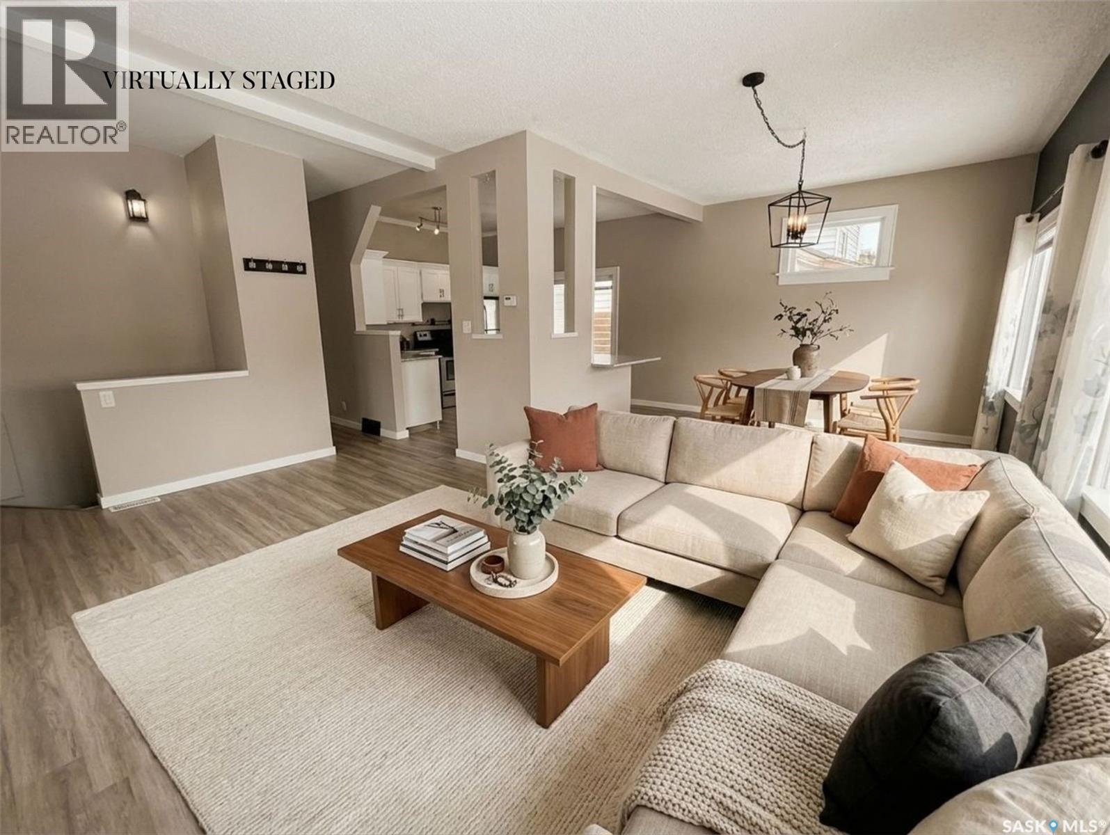 Single Family House Bungalow for Sale in  th AVENUE NE Swift Current 