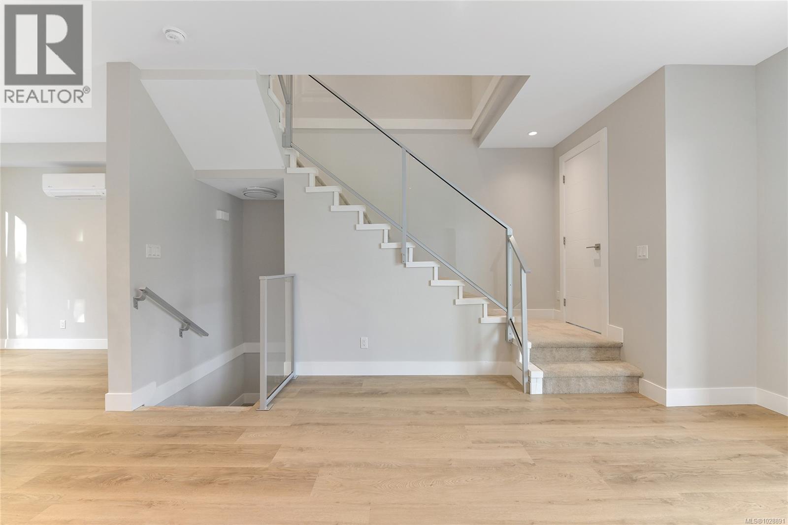  996 CITATION Road, Langford