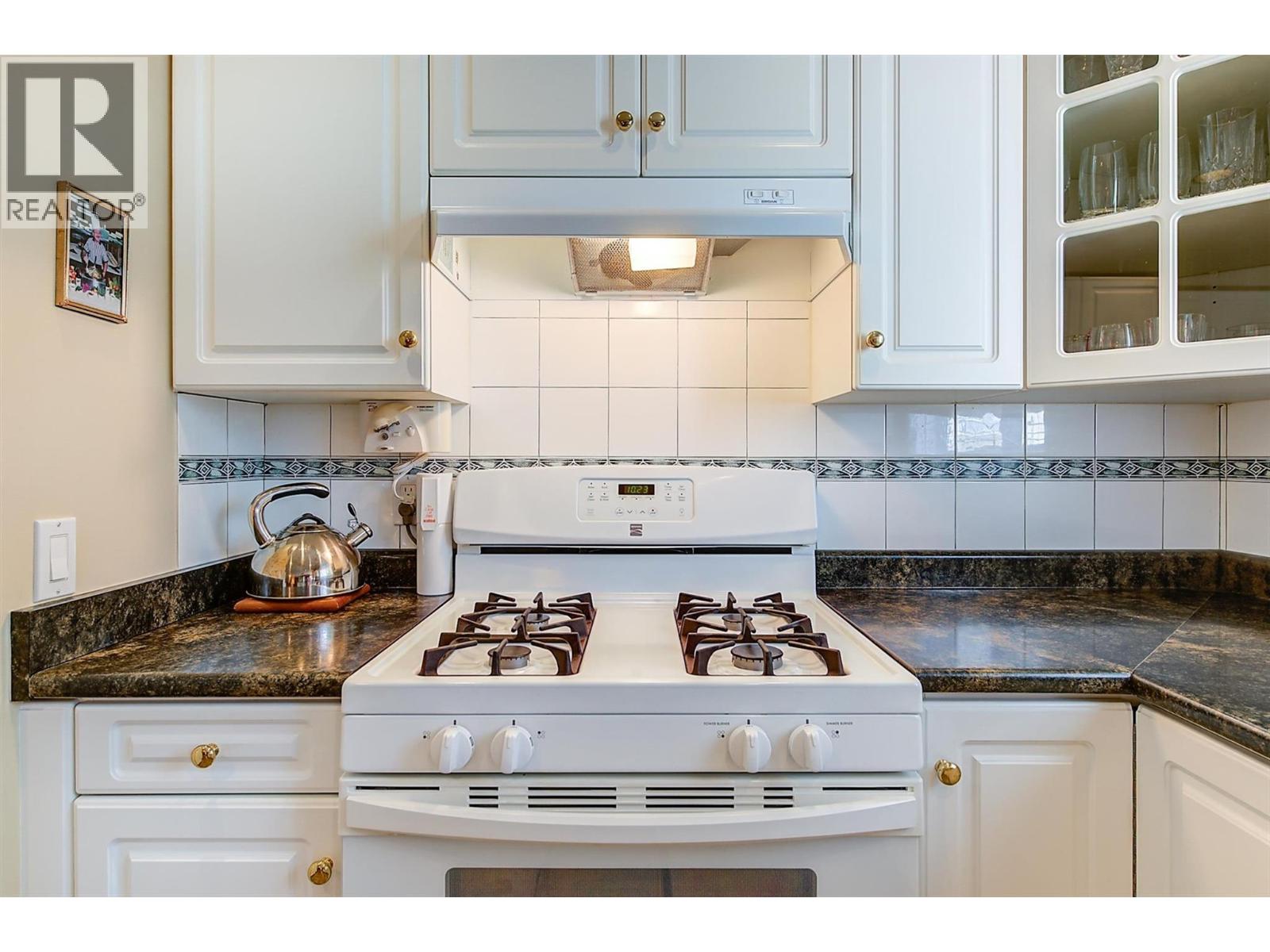  2213 Shannon Woods Place, West Kelowna