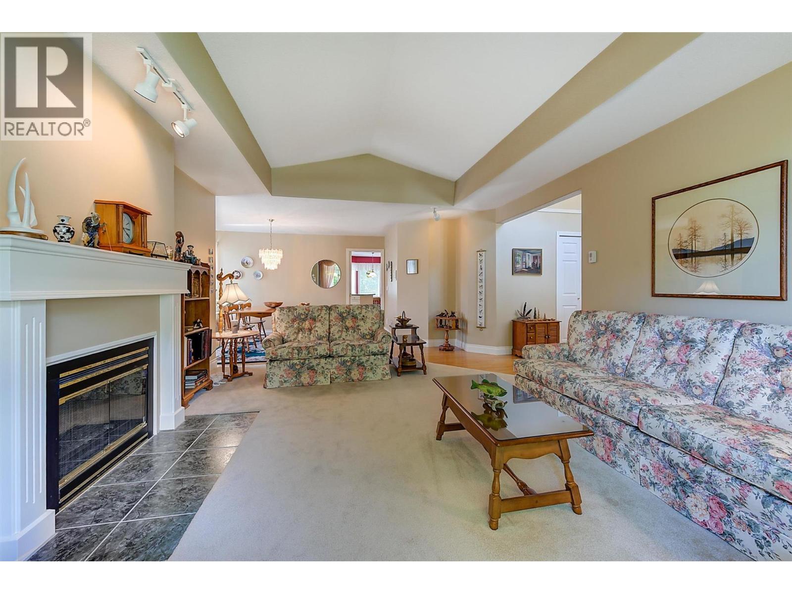  2213 Shannon Woods Place, West Kelowna