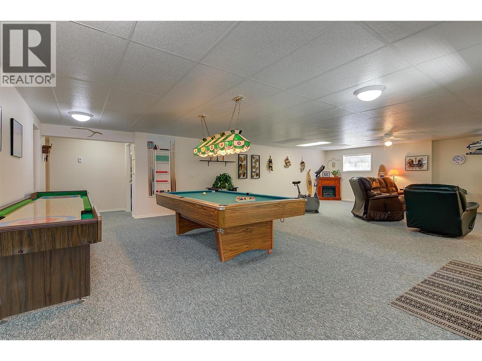  2213 Shannon Woods Place, West Kelowna