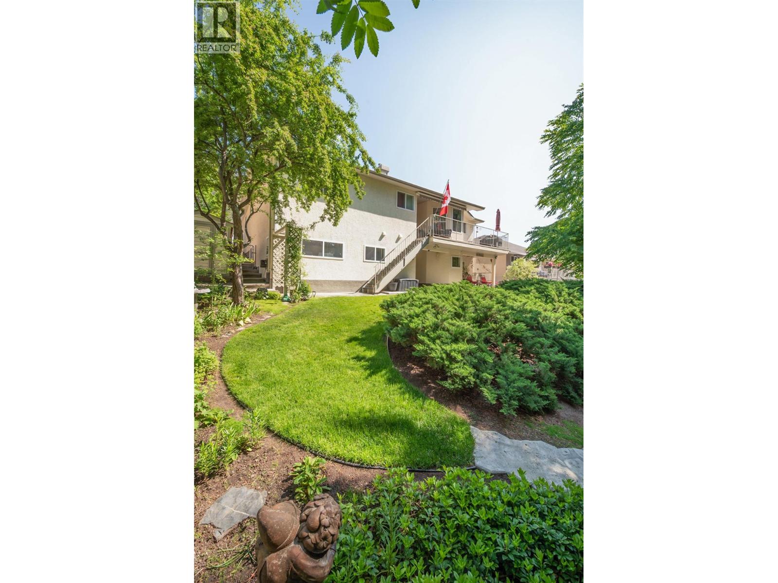  2213 Shannon Woods Place, West Kelowna