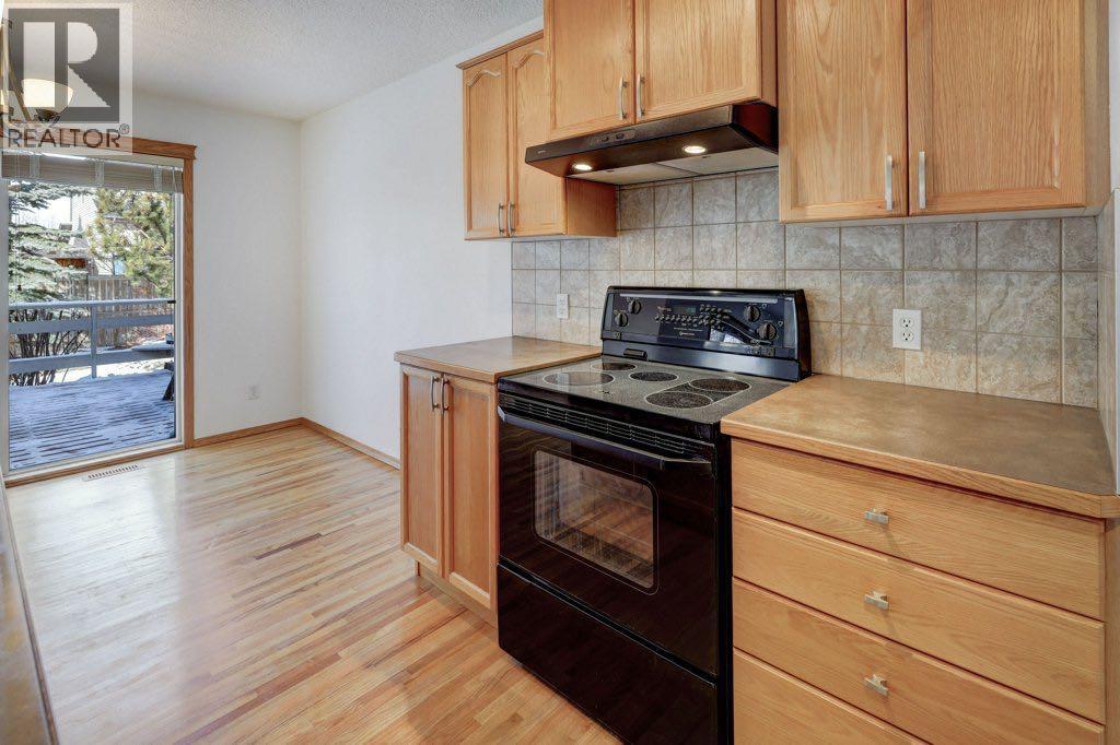 Single Family House for Sale in  Royal Birch Gardens NW Royal Oak Calgary 