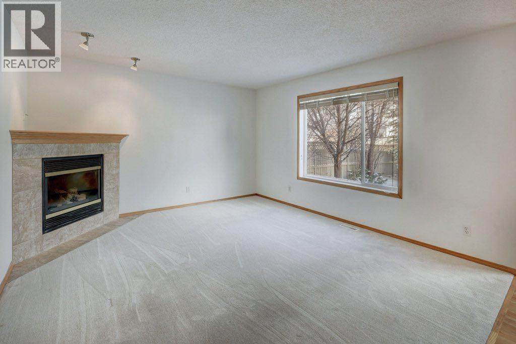 Single Family House for Sale in  Royal Birch Gardens NW Royal Oak Calgary 