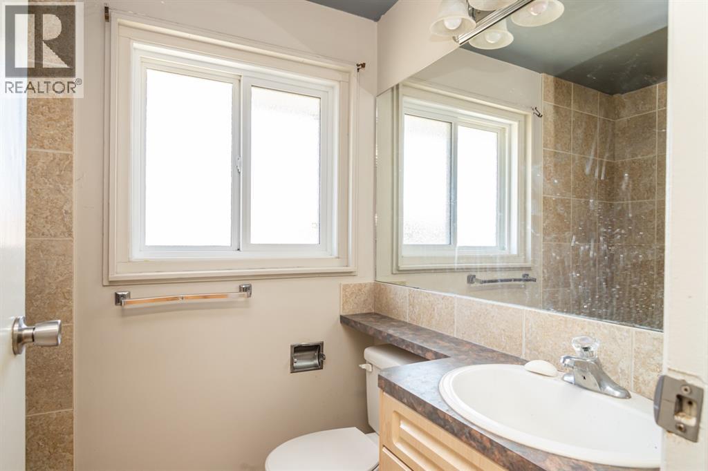 3907 39 Street, Red Deer