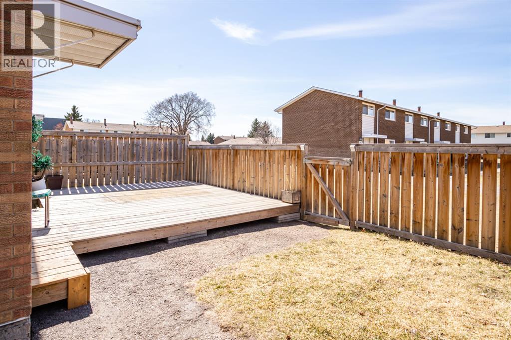 3907 39 Street, Red Deer