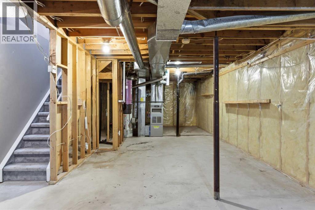 Single Family House for Sale in   Avenue NE Winston Heights/Mountview Calgary 