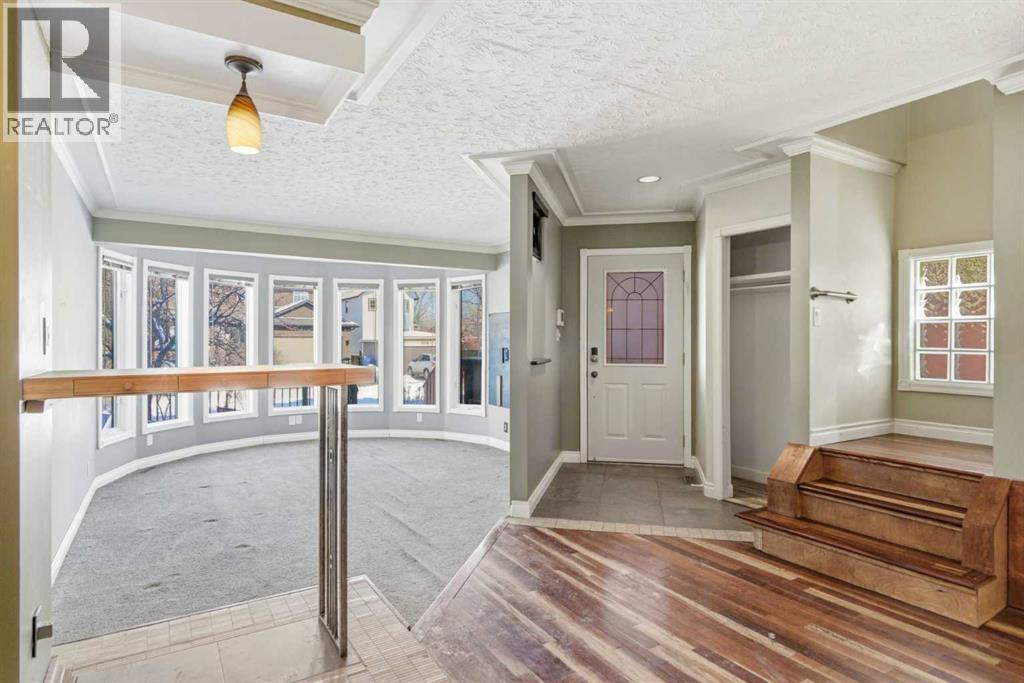 Single Family House for Sale in   Avenue NE Winston Heights/Mountview Calgary 