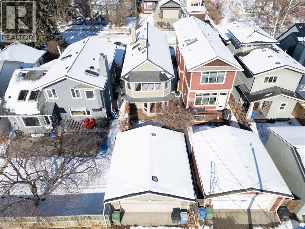 Single Family House for Sale in   Avenue NE Winston Heights/Mountview Calgary 