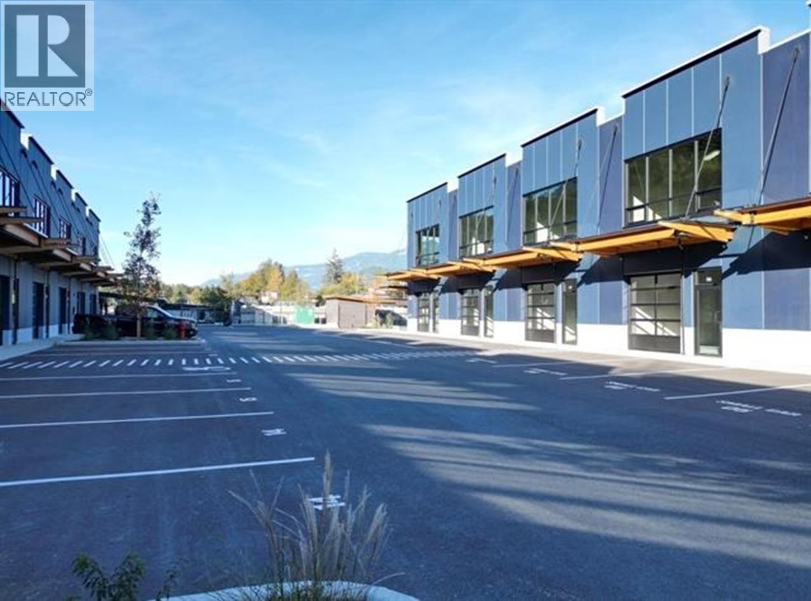 Industrial for Sale in Squamish – 10 39449 QUEENS WAY, Squamish - Image 4