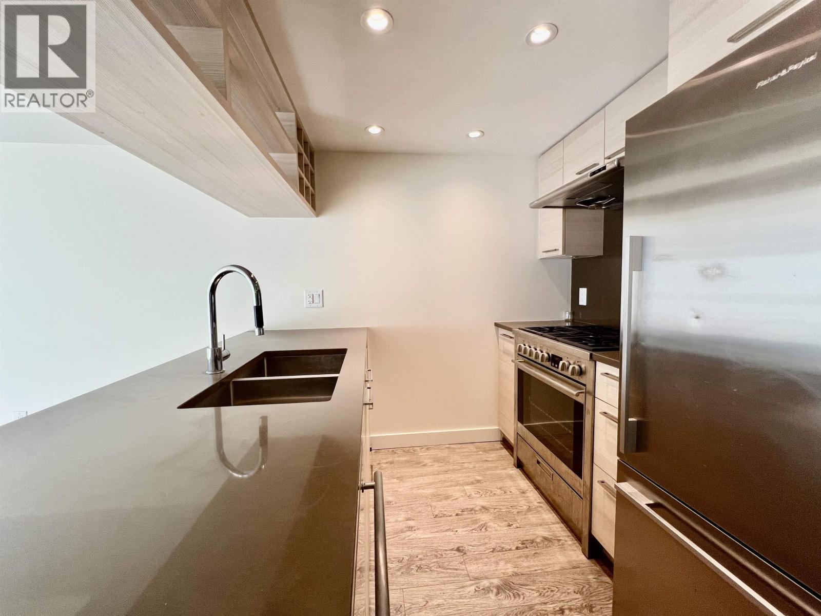 #813-6188 NO. 3 Road, Richmond