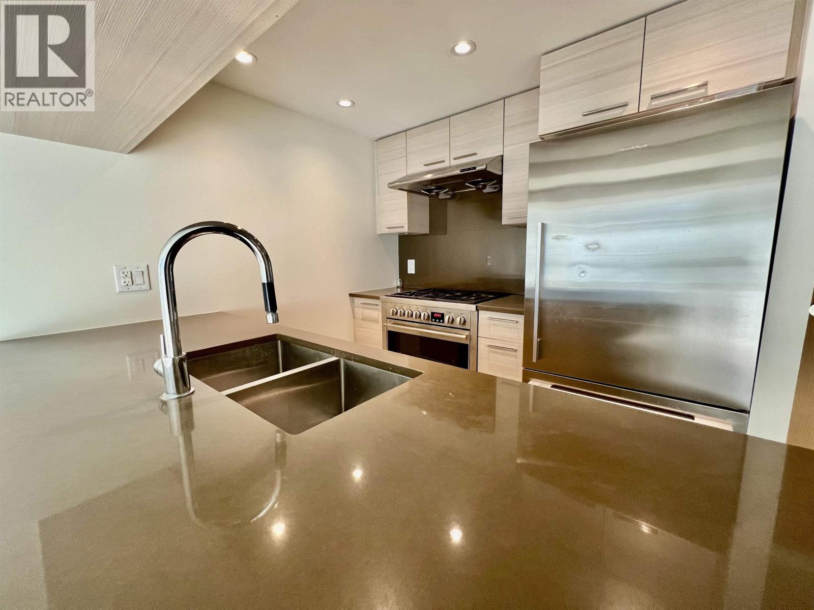 #813-6188 NO. 3 Road, Richmond