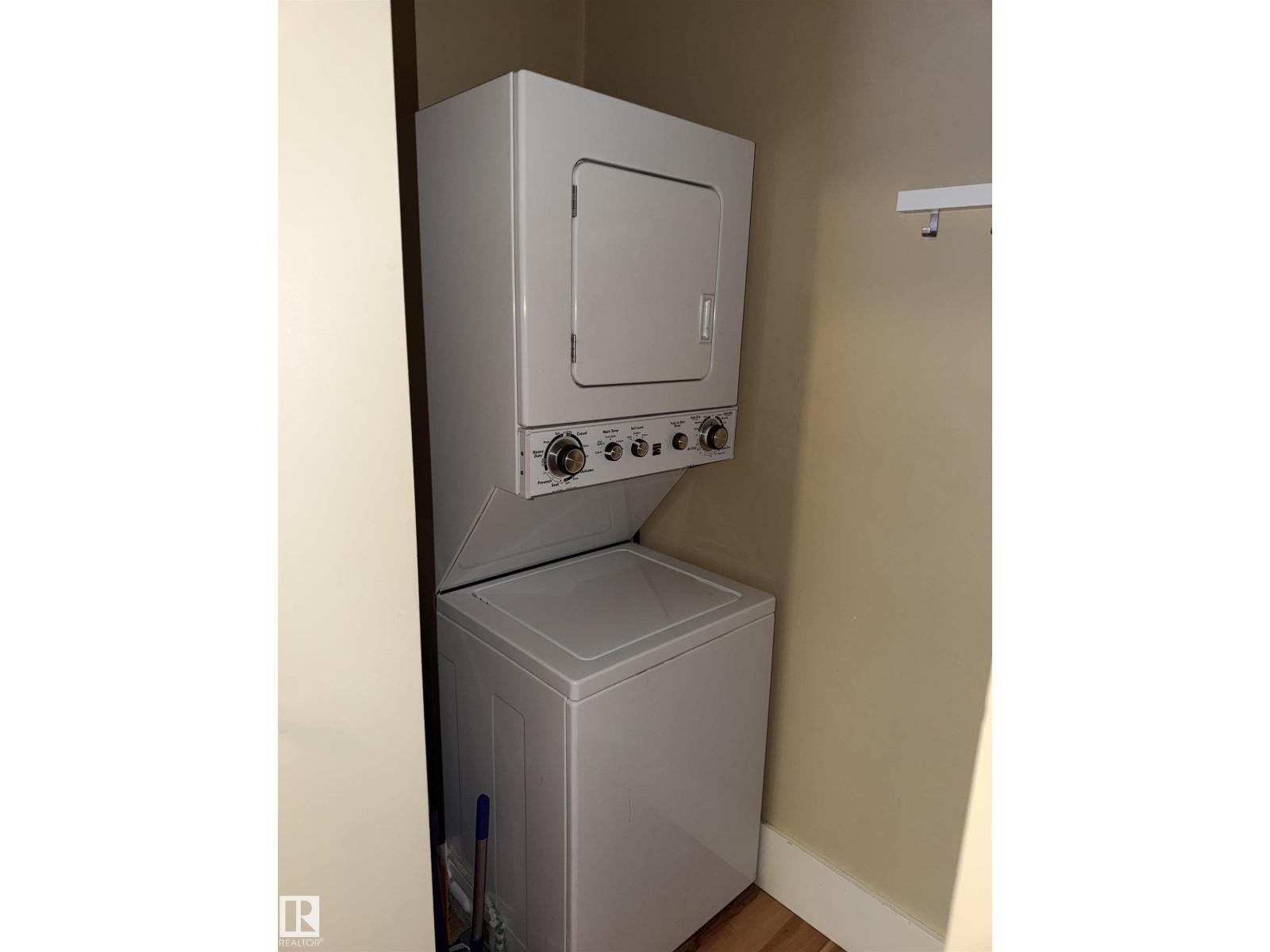 
          102 11303 103 AV NW
            <br/>
            <span>Edmonton</span>
            , 
            <span>AB</span>
             <span>T5K1S1</span>
         - Photo 13