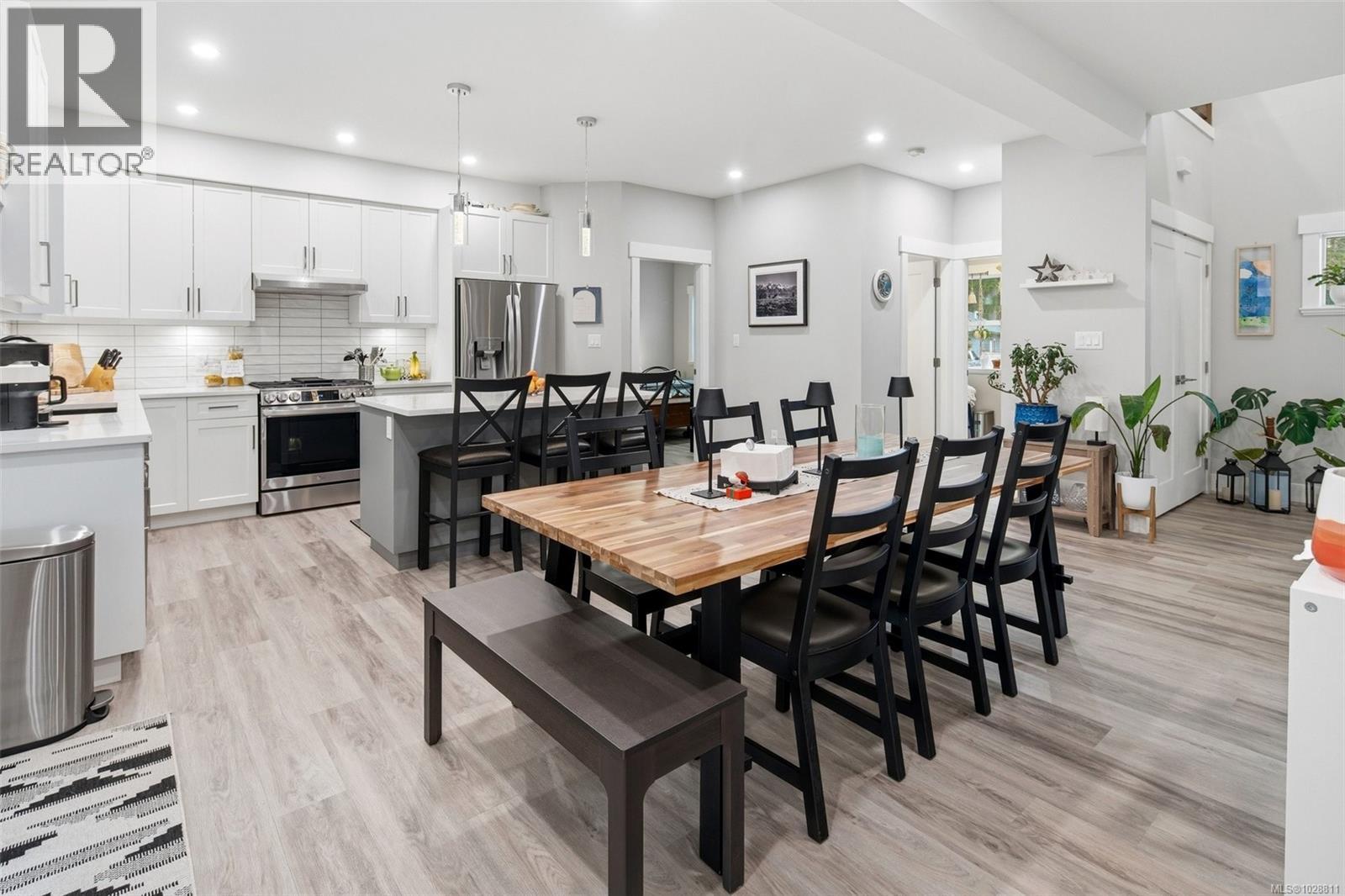 2624 Forest Edge Rd, Sooke