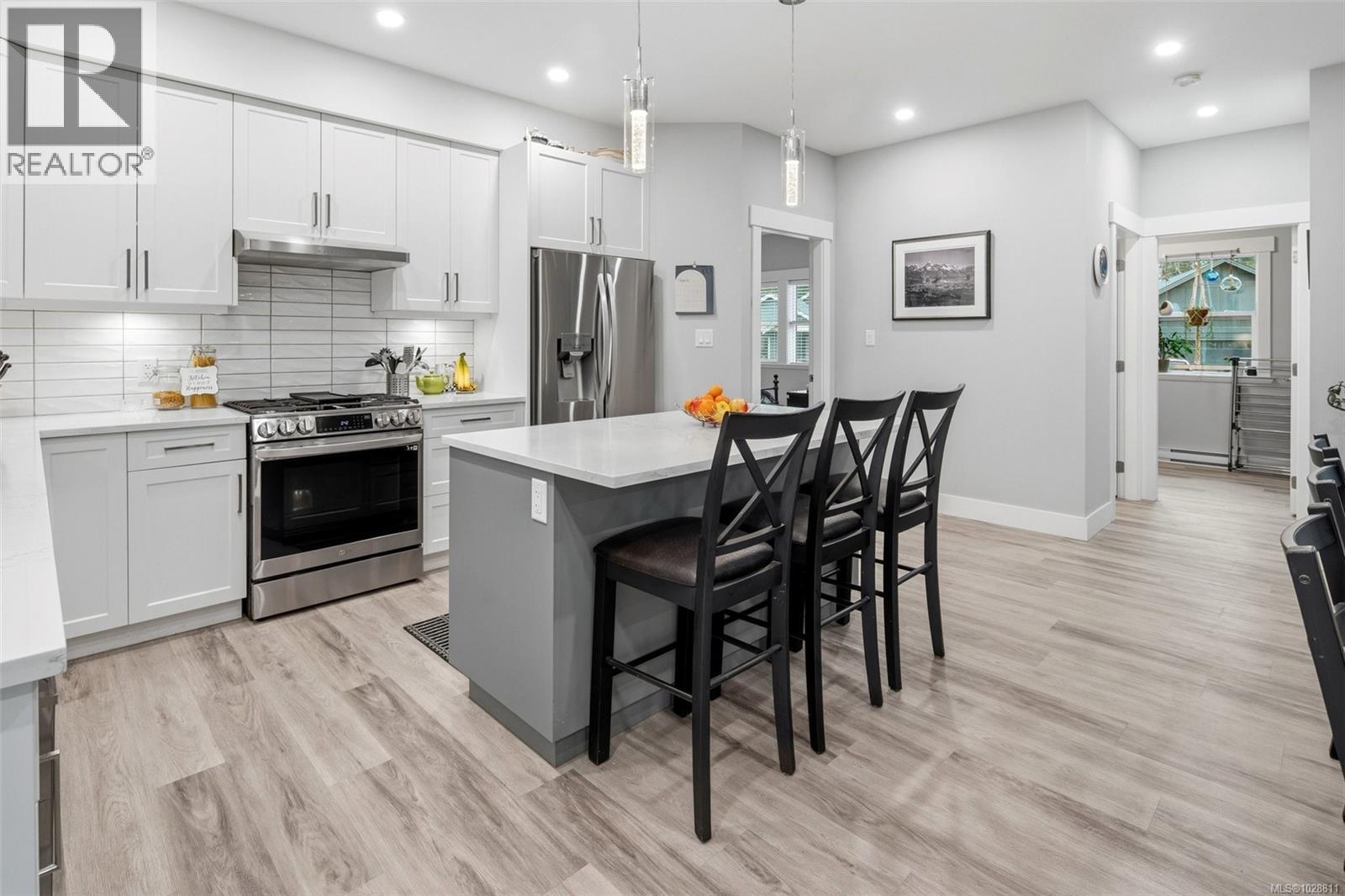 2624 Forest Edge Rd, Sooke